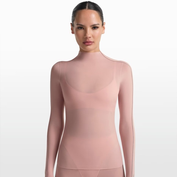 🔥NWT SKIMS x NIKE Weightless Layers Mock Neck Long Sleeve HIMALAYAN (TOP ONLY) - Picture 9 of 11